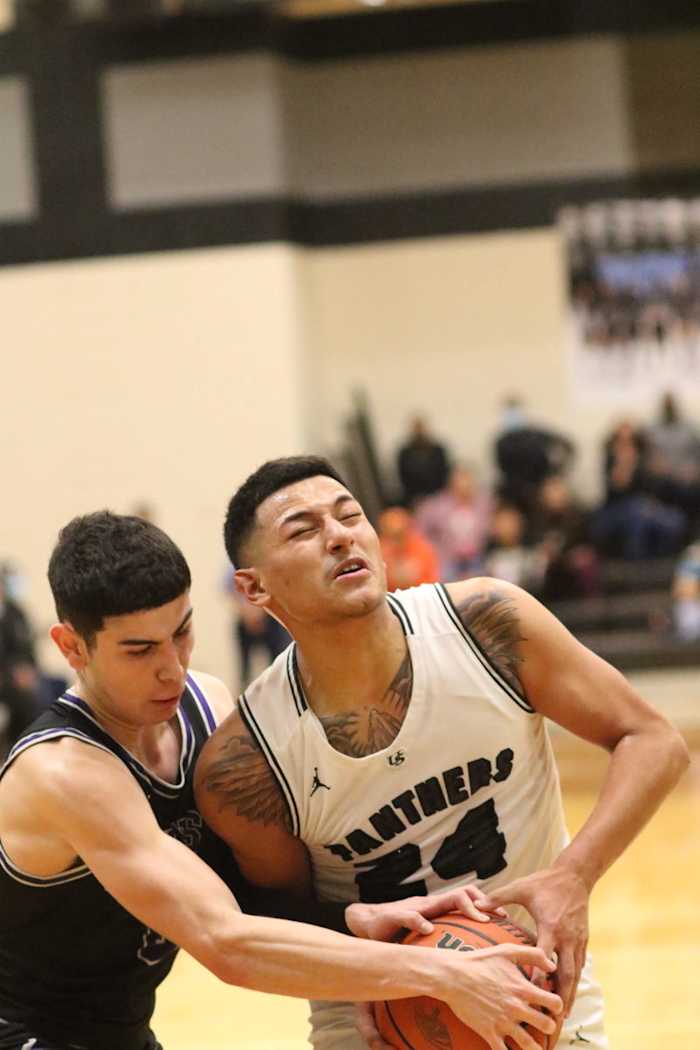 laredo-lbj-laredo-united-south-basketball-texas00015